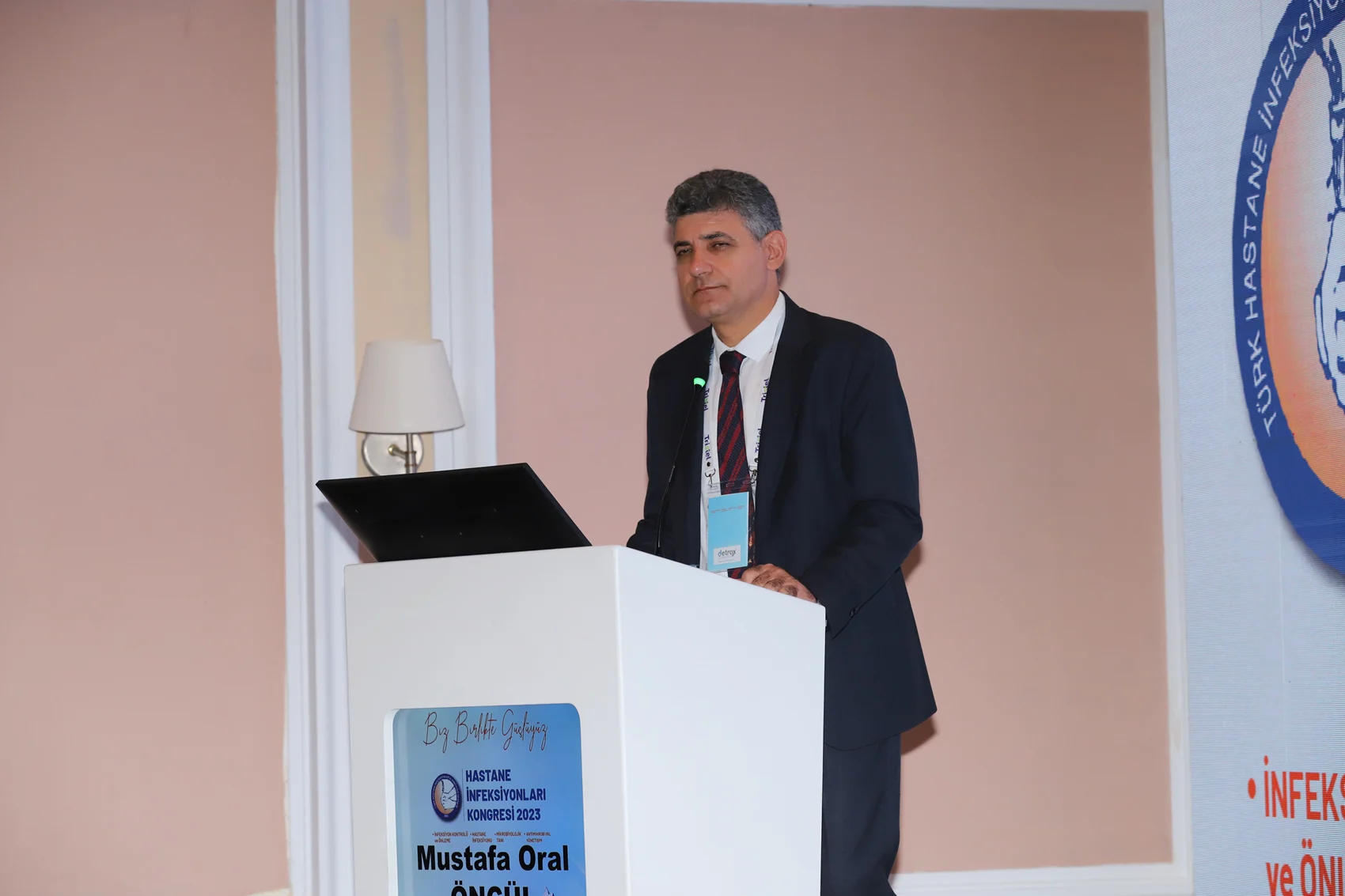 İstanbul Üniversitesi akademisyenleri ve öğrencilerine yönelik TÜBİTAK BİGG eğitimi gerçekleştirildi.